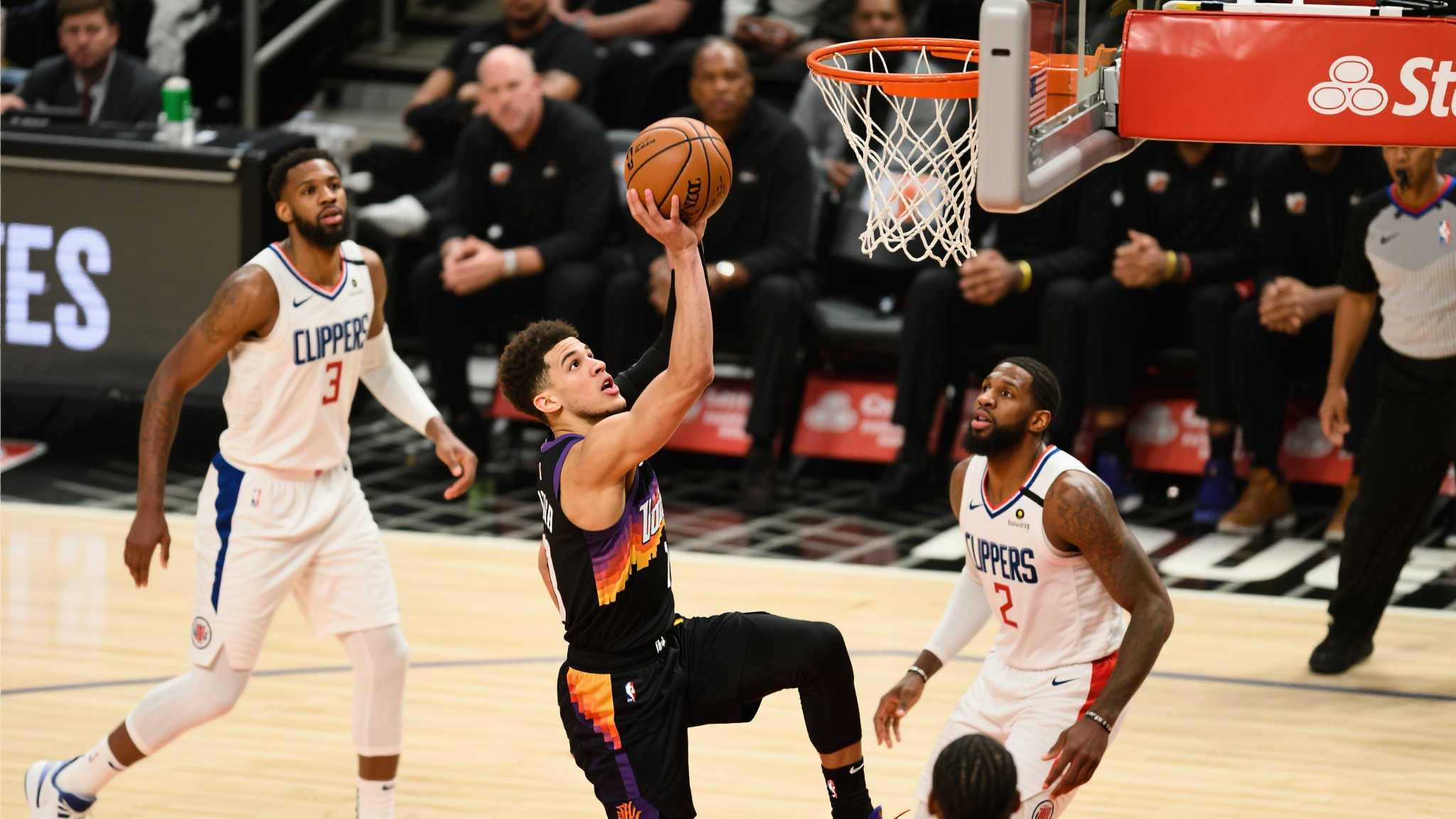 替补不懈追分,刘星宇赞步行者坚守承诺 替补不懈追分,刘星宇赞步行者坚守承诺